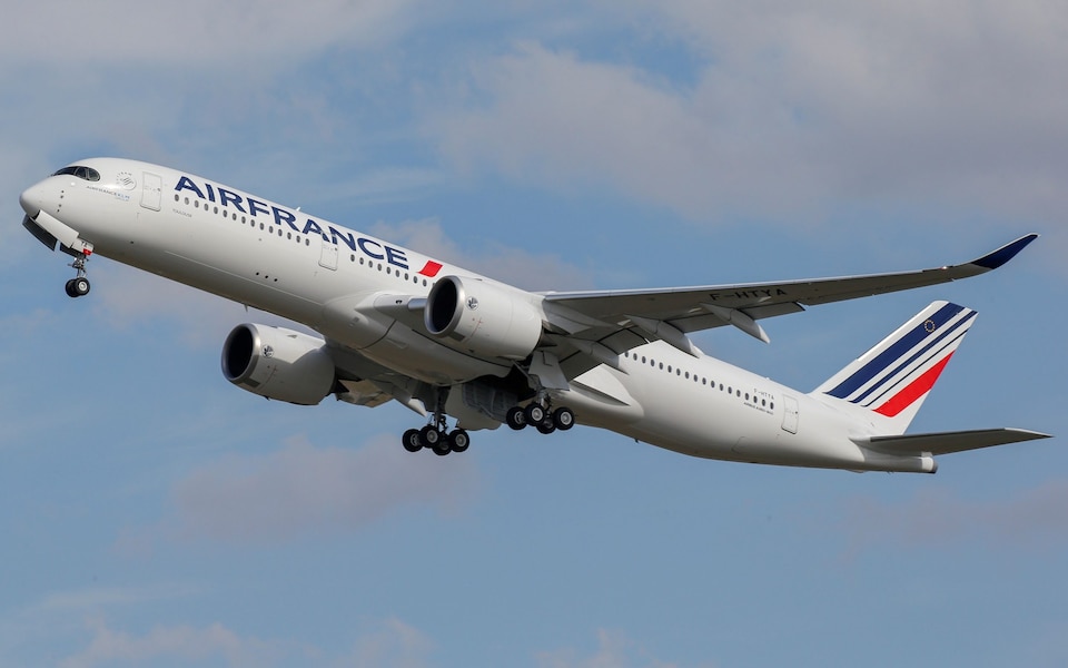 Haos total inainte de meciul cu Rusia Nationala Peru blocata pe aeroport din cauza Air France