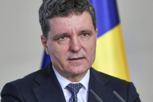 Nicusor Dan Pensiile magistratilor sunt campanie politica