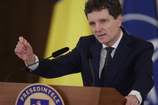 Nicusor Dan afirma ca CE are flexibilitate pe pensiile speciale