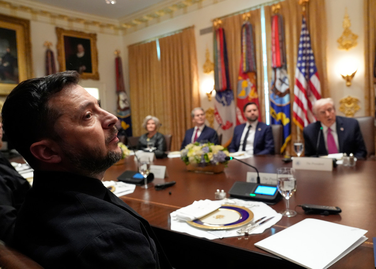 Planul lui Trump pentru incheierea razboiului cedand Donbasul
