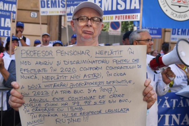 Profesorii protesteaza miercuri la Ministerul Educatiei