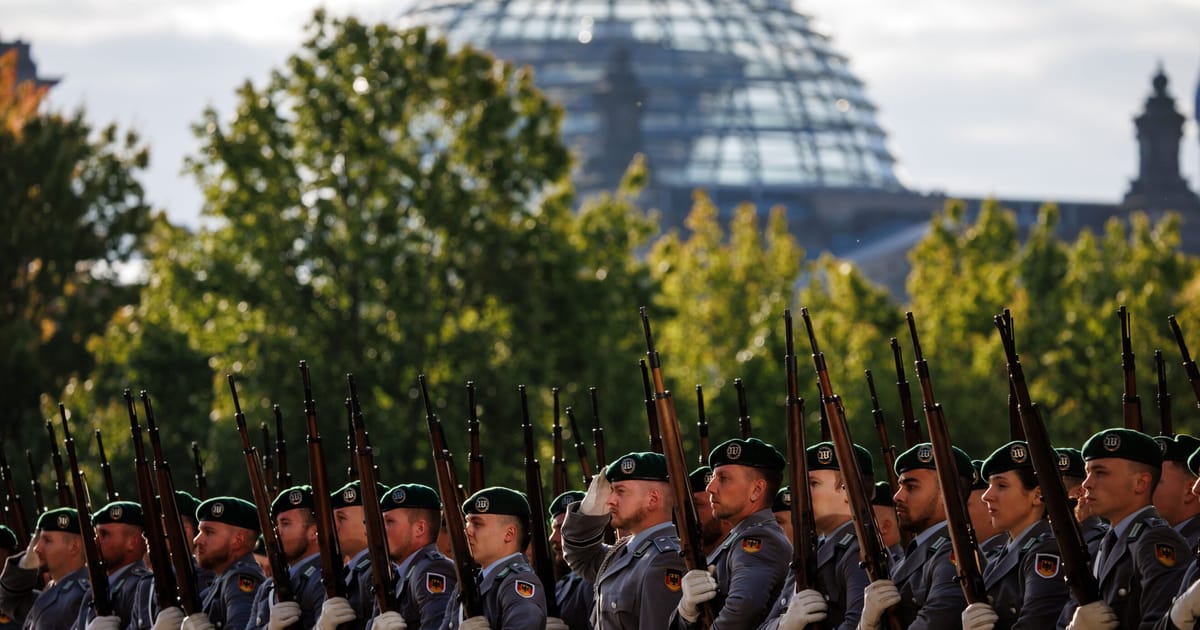 Reinarmarea Germaniei afecteaza echilibrul de putere din Europa