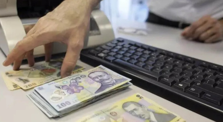 Statul va oferi 1000 lei lunar tinerilor angajati