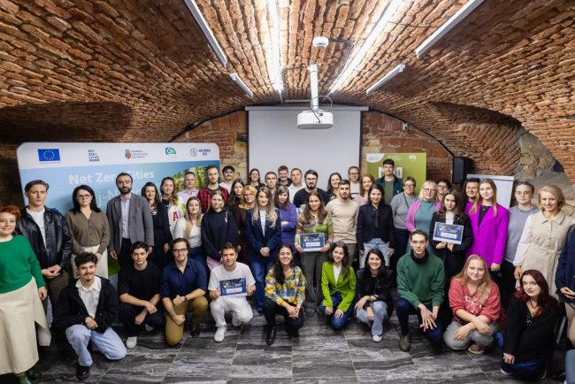 Studentii din Cluj colaboreaza cu UrbanLab pentru orase verzi