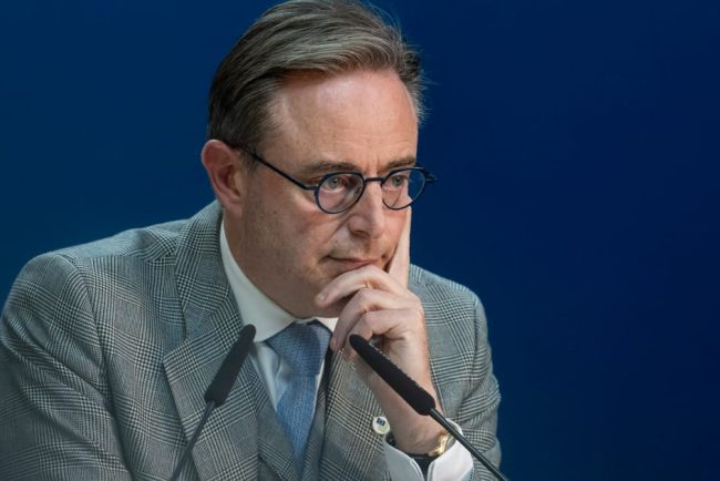 UE se grabeste sa obtina sprijinul Belgiei pentru Ucraina