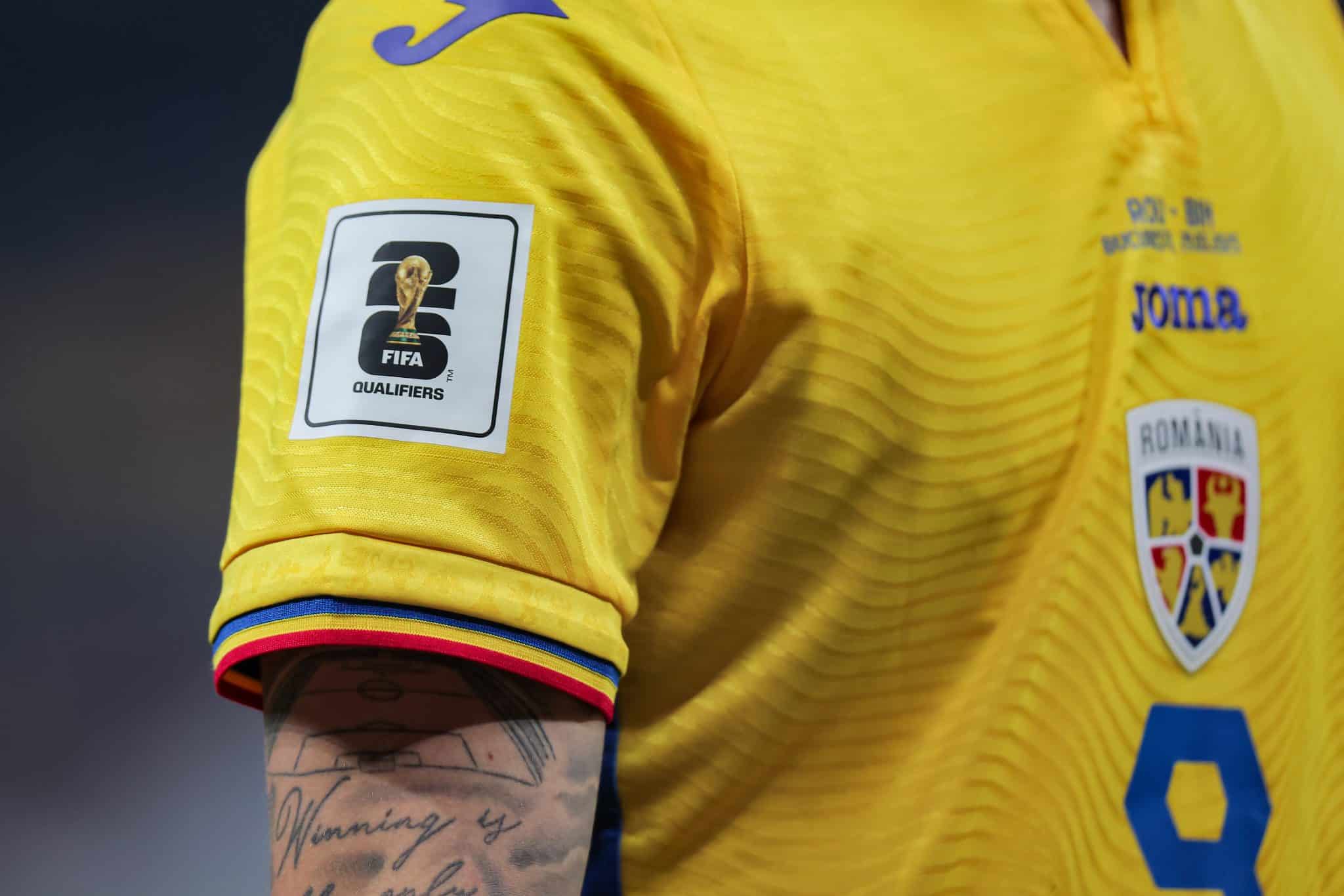 UEFA a facut alegerea Un arbitru din Premier League conduce Bosnia