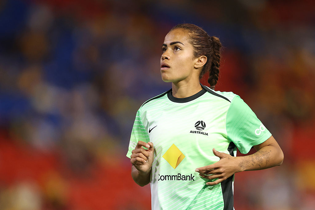 gest scandalos la montpellier mary fowler umilita cu banane
