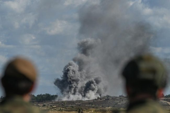 Armata Romaniei isi intareste efectivele de soldati la granita cu Ucraina Ministrul Apararii Exista
