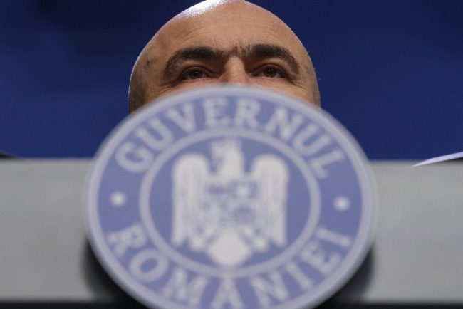 Taierile din administratie si pachetul de relansare economica adoptate prin asumarea raspunderii Propunerile lui Bolojan in cadrul sedintei PNL