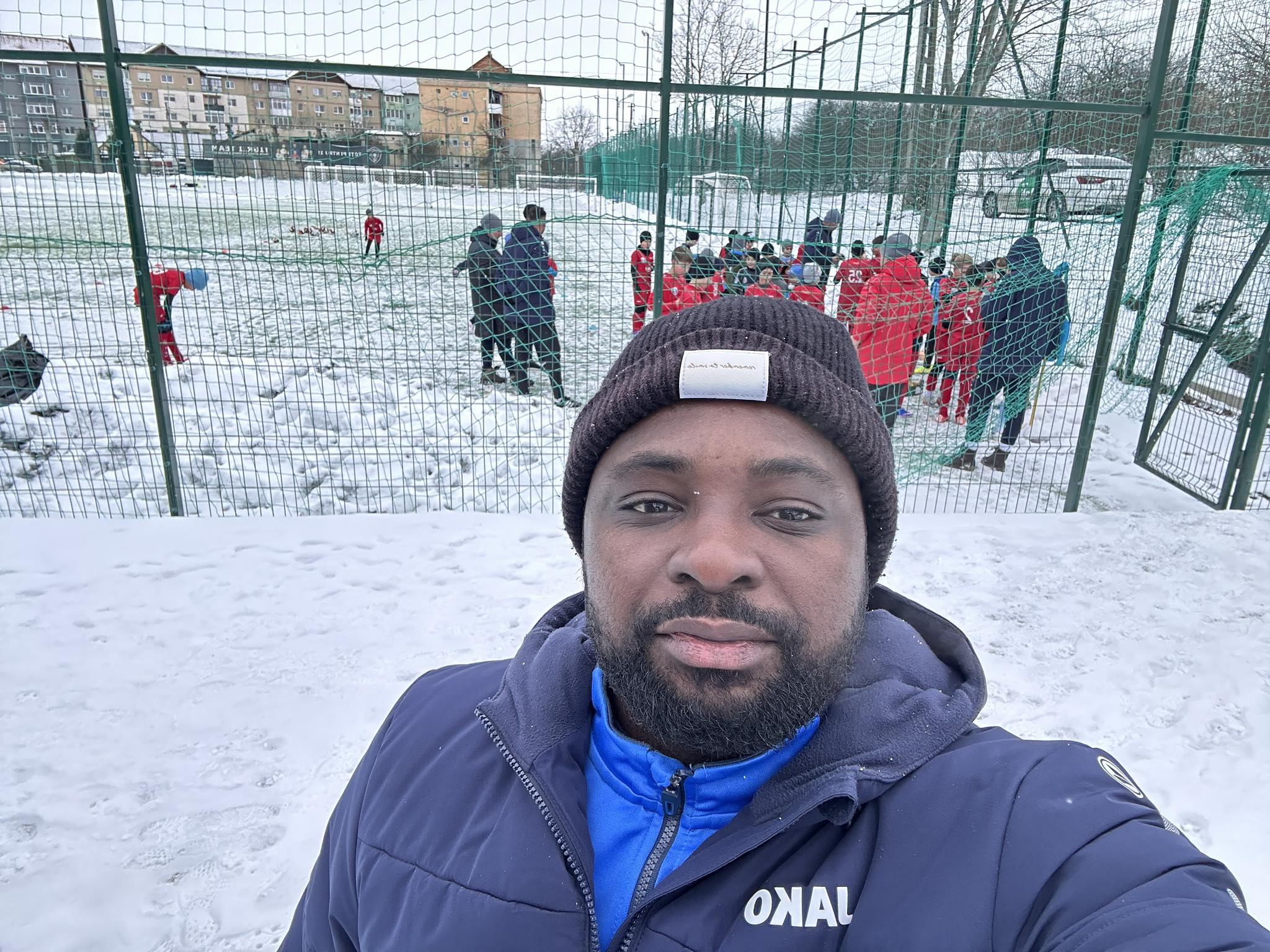 fals impresar in fotbalul romanesc tegbo best acuzat ca foloseste jucatori africani prin contracte abuzive si clauze ilegale