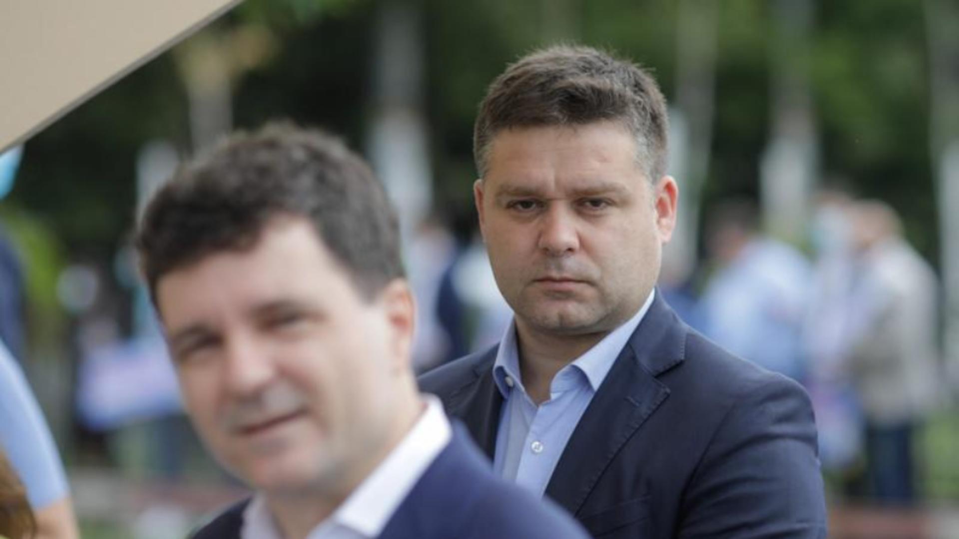 scandal intre ciprian ciucu si nicusor dan misterul datoareii de trei miliarde de lei adevarul despre finantele primariei bucuresti