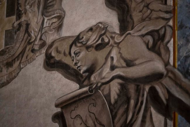 Fata lui Meloni pictata pe o basilica din Roma
