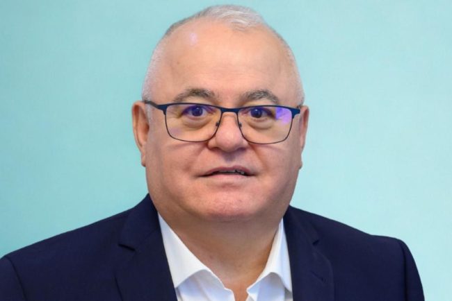 Ion Duvac isi apara onoarea cu ajutorul unui avocat in fata unor acuzatii neasteptatelegate de candidatura sa pentru functia de presedinte al Colegiului Psihologilor