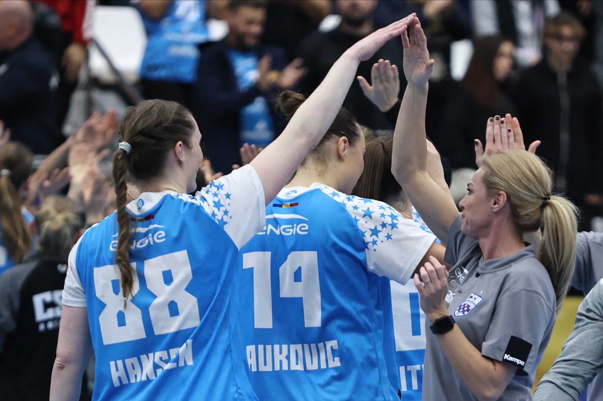 Liga Campionilor la handbal feminin CSM Bucuresti a invins fara emotii in deplasare Ferencvaros cu scorul de 35 30