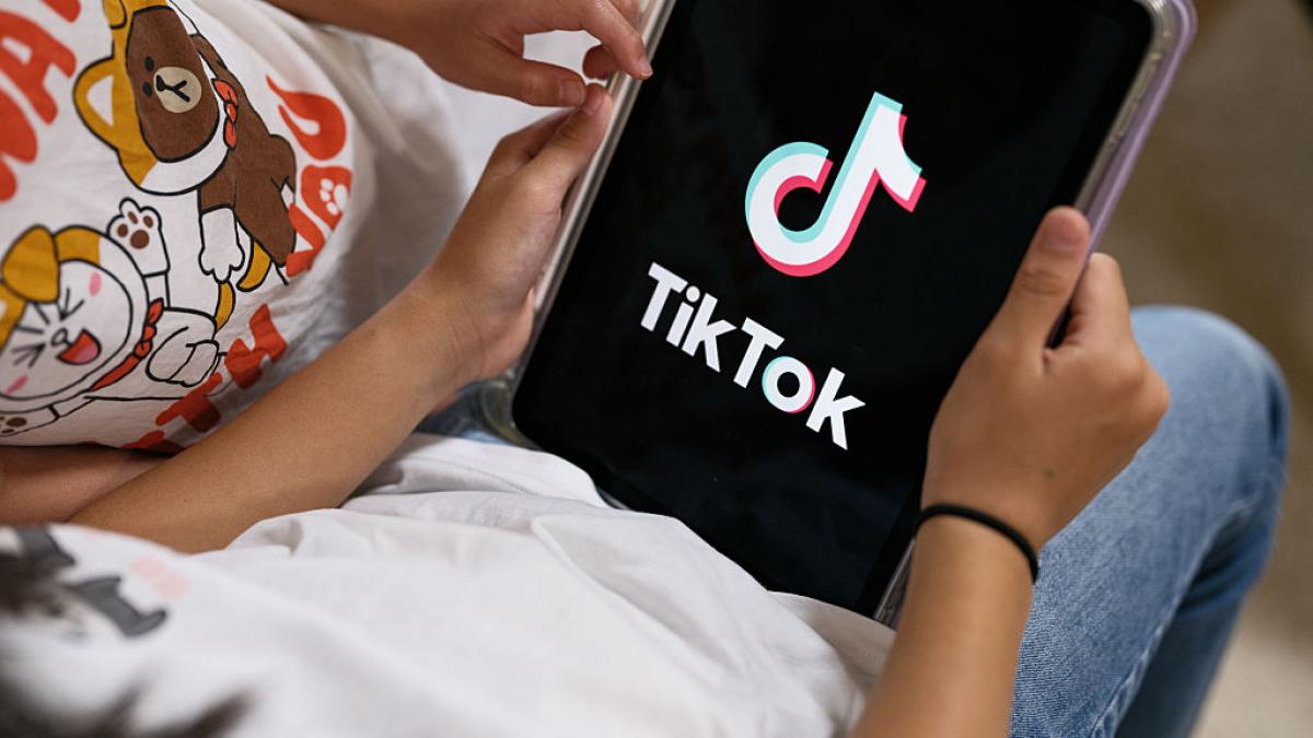 O alta tara din UE va interzice accesul minorilor sub 16 ani la retelele sociale Ii vom