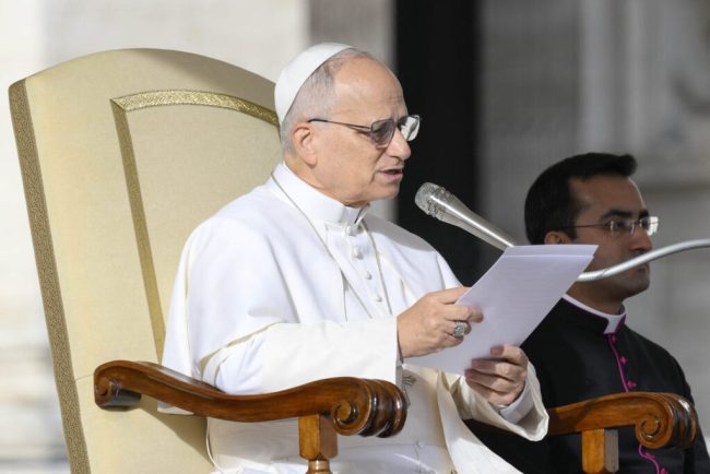 Papa Leon indeamna Rusia si SUA sa reinnoiasca ultimul tratat referitor la armele nucleare