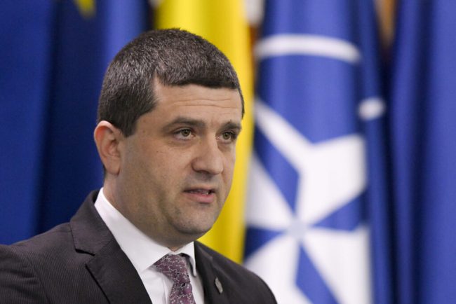 Radu Miruta atarge atentia asupra unui ansamblu imobiliar din Craiova ridicat langa un depozit de munitii coruptia nu are multi parinti