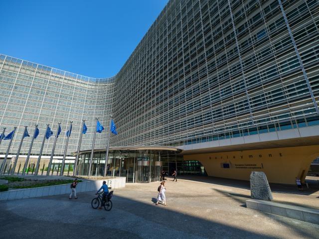 115 milioane de euro pentru inovatie rapida si flexibila in domeniul apararii AGILE