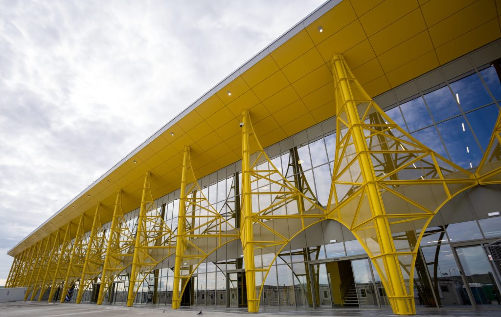Aeroportul Cluj a inregistrat un record istoric Peste 35 milioane de pasageri si locul 2 in Romania Care sunt cele mai populare destinatii pentru clujeni