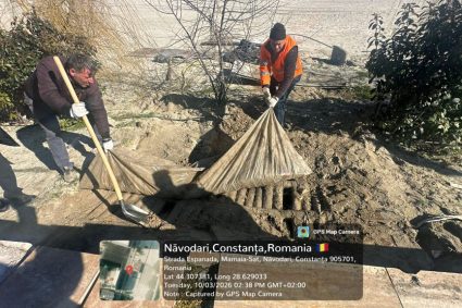 Apar noi nereguli pe plajele din Navodari fose septice ingropate in nisip