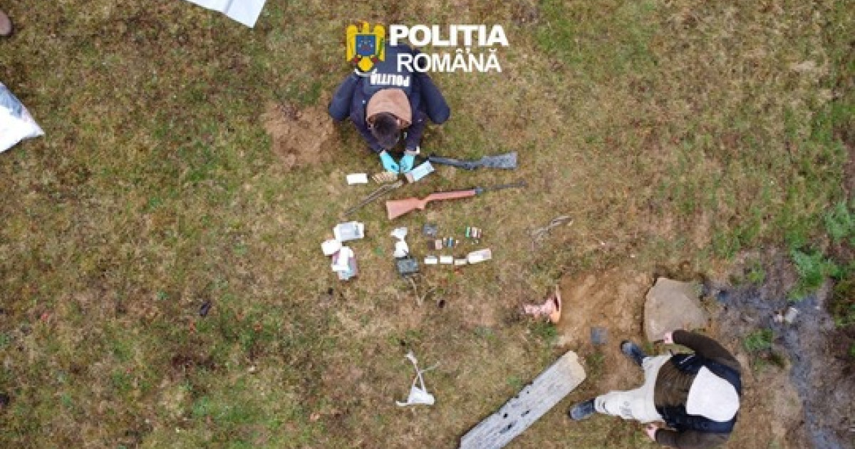 Arme letale ilegale ascunse in pamant si utilizate pentru braconaj Zeci de perchezitii in Bistrita Nasaud 11