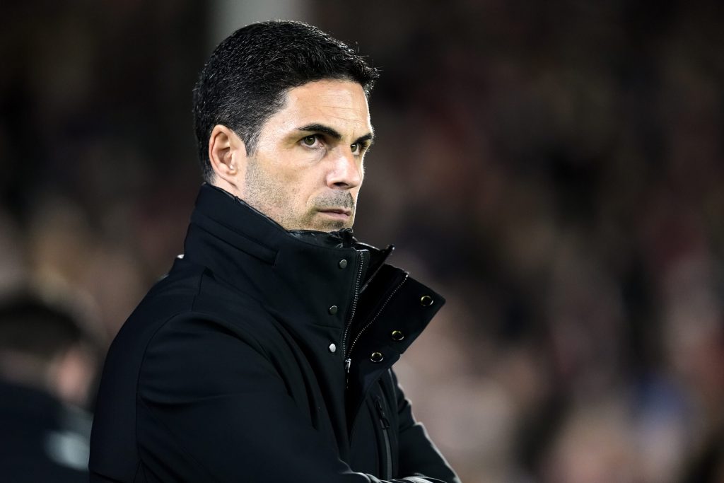 Arsenal fara trofee de sase ani isi propune sa puna capat secetei in finala Cupei Ligii impotriva lui Manchester City