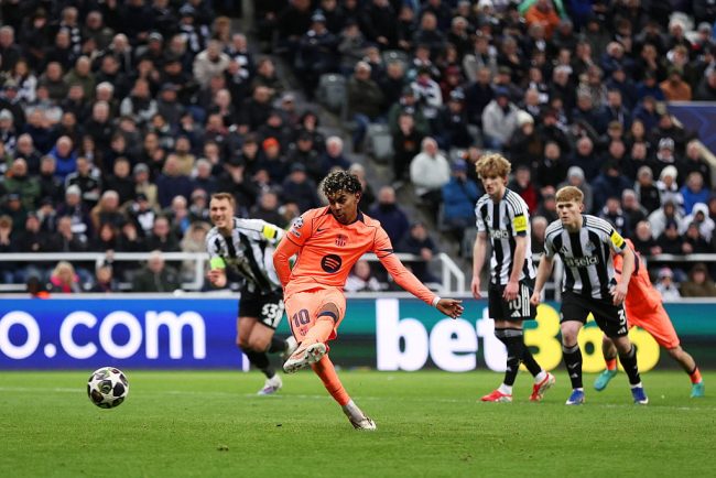 Barcelona scapa in ultima clipa Egal dramatic cu Newcastle in Liga Campionilor