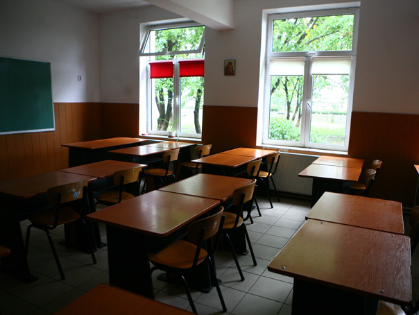Cadrele didactice din invatamantul preuniversitar vor avea nevoie de un portofoliu profesional