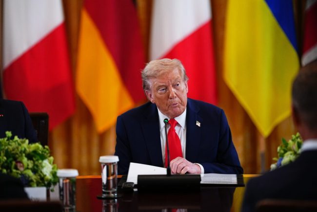 Casa Alba sustine ca daca negocierile cu Iranul esueaza Trump va reactiona mai decisiv