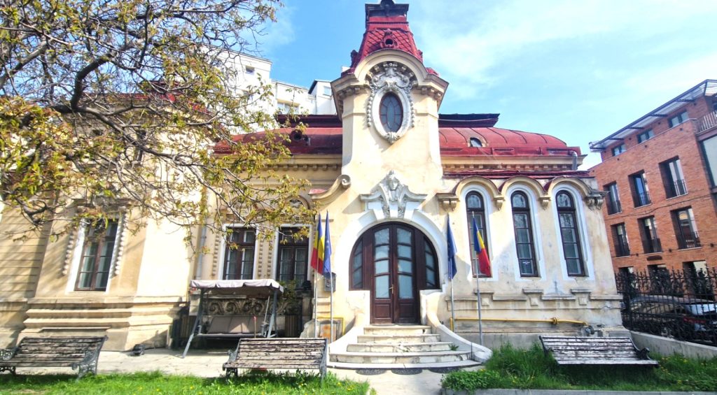 Casa Dinu Lipatti de la executie silita la centru cultural Sectorul 1 achizitioneaza imobilul si lanseaza Promenada Verde pe malul Lacului Strauleti