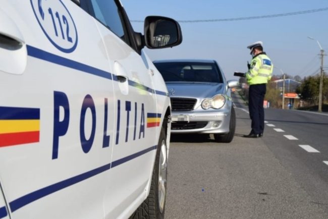 Cluj Napoca a fost teatra unor razii politienesti Sute de persoane verificate unii au ramas fara permis si cu amenzi considerabile