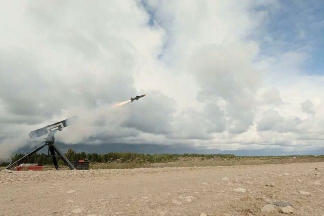 Cursa inarmarilor in Europa Ce planifica doua companii din Polonia si Estonia