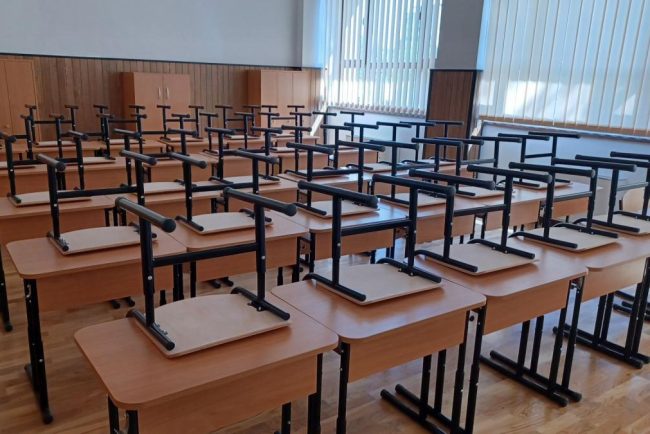 Elevii din scolile afectate de boicotul simularii evaluarii nationale pot sustine examinele in alta