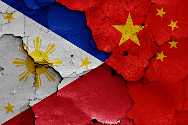 Filipinele acuza o nava a marinei chineze ca a indreptat alarmant radarul spre o nava filipineza