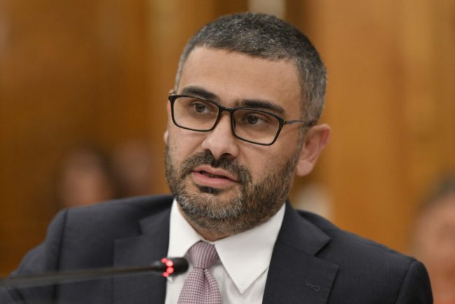 Florin Manole cere controale la nivel national in centrele destinate persoanelor cu dizabilitati