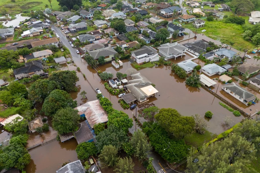 Hawaii in alerta Peste 5500 de persone evacuate din cauza riscului prabusirii unui baraj vechi de 120 de ani