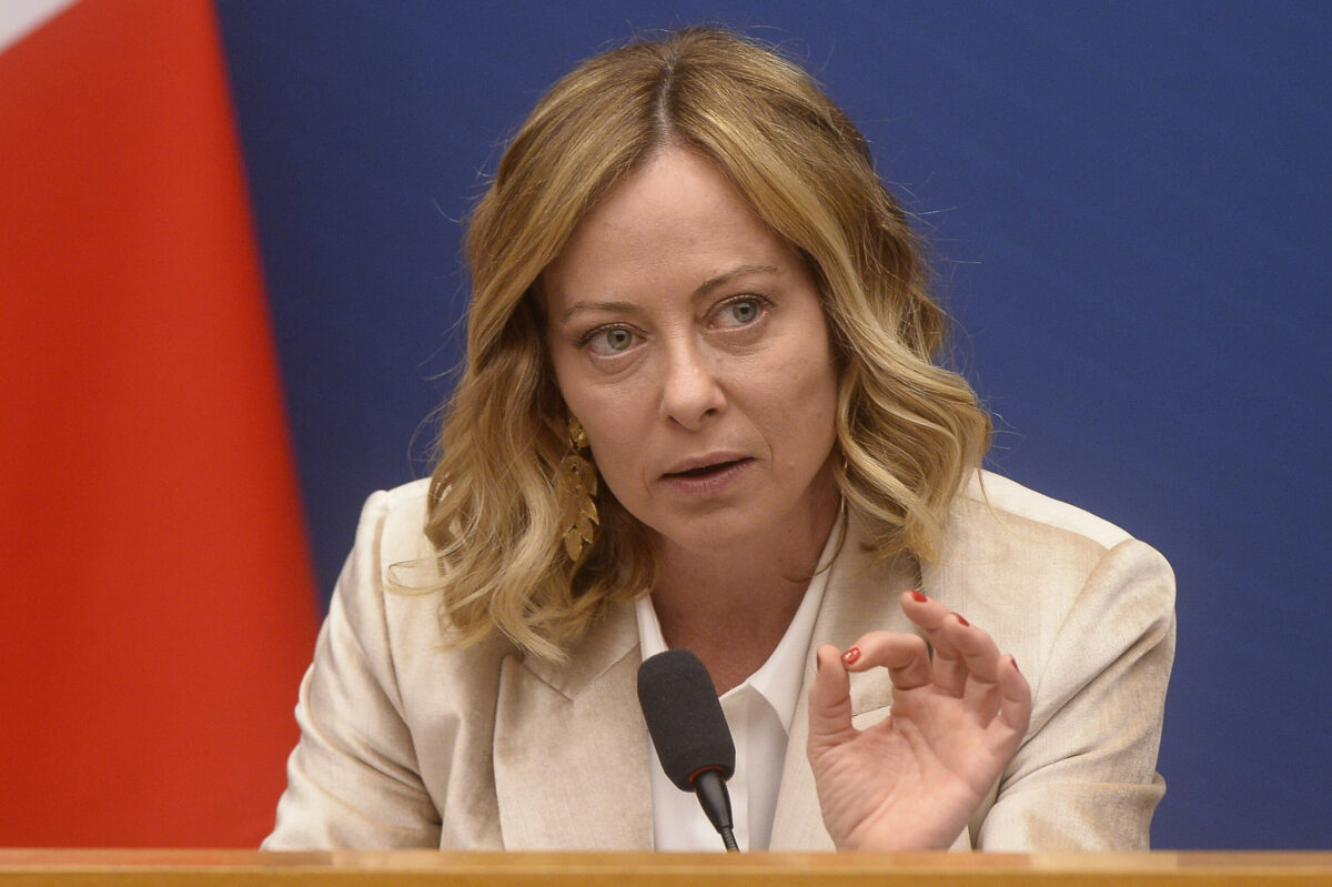 Italia in cautarea unor surse alternative de gaze Giorgia Meloni viziteaza Algeria dupa suspendarea livrrilor din Qatar