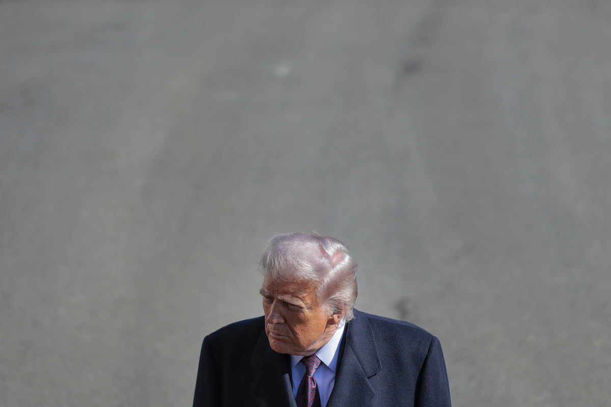 Obiectivul lui Trump in razboi predarea neconditionata a Iranului