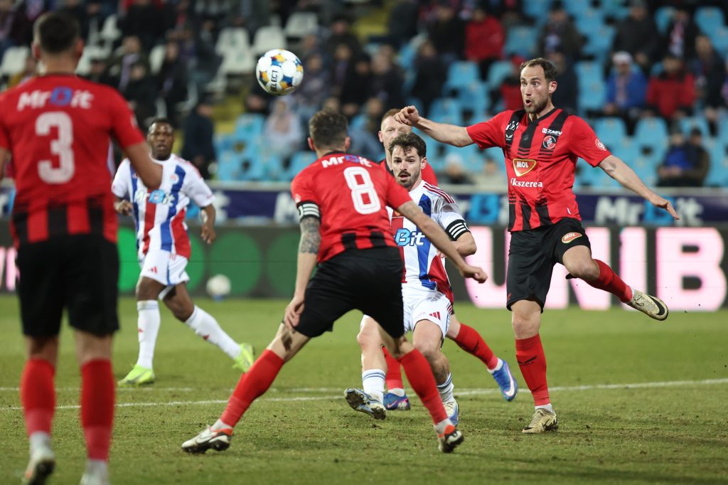 Otelul Galati pierde acasa in fata Csikszereda scorr 2 3 in prima etapa a play out ului