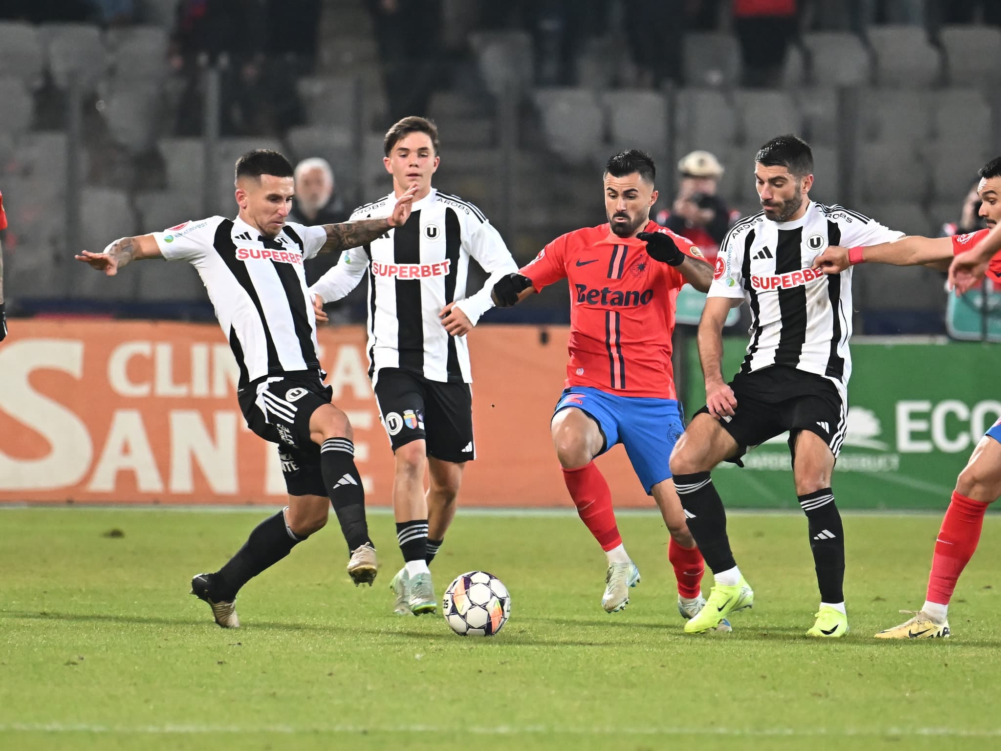 Ovidiu Bic ramane la U Cluj Mijlocasul si a extins contractul