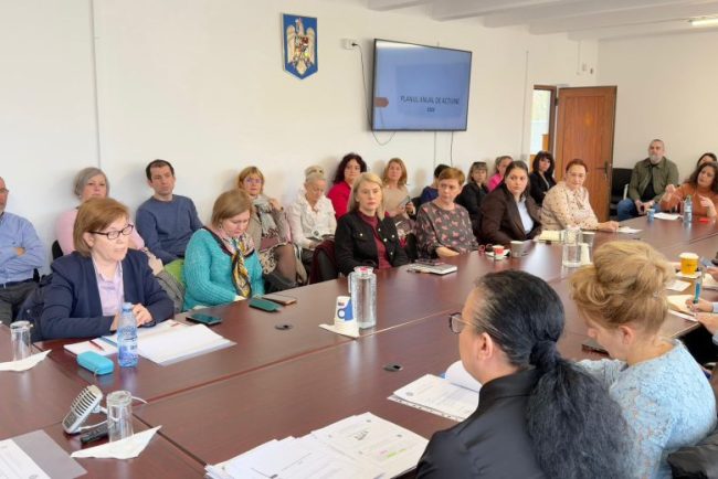 Planul judeului Cluj pentru persoanele cele mai vulnerabile Vrstnici copii i familii defavorizate primesc servicii finantate cu sute de milioane de euro
