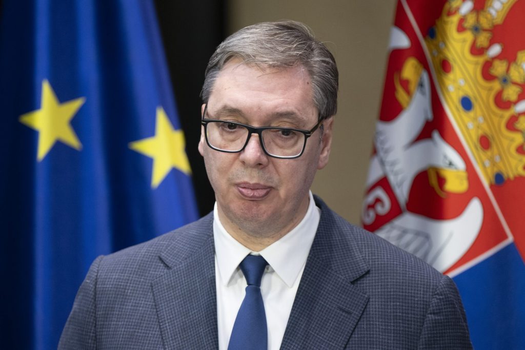Presedintele Serbiei confirma ca tara sa are rachete de croaziera supersonice aer sol fabricate in China avem echipamente pe care nu le facem publice