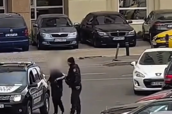 Primaria Capitalei avertizeaza Nu dati bani parcagiilor Este o metoda de inselaciune
