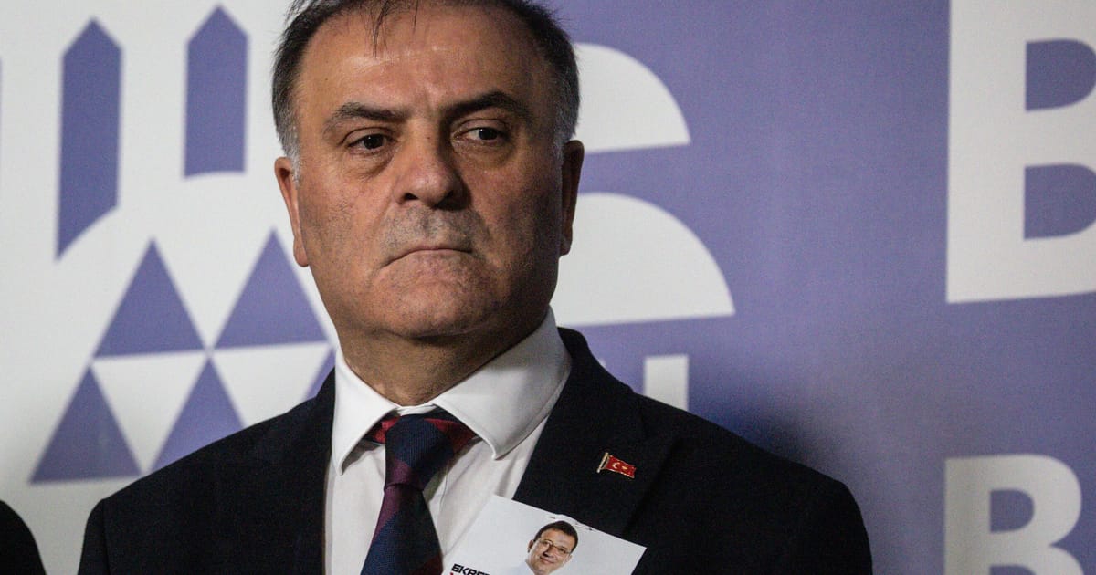 Primarul interimar al Istanbulului Uniunea Europeana este toleranta cu Turcia pentru ca are nevoie de Ankara