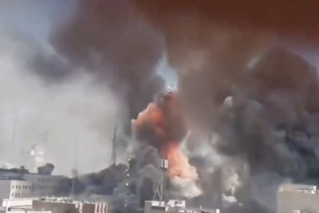 Razboi in Orientul Mijlociu ziua 5 Iranul lanseaza rachete balistice spre Turcia stat NATO si isi intensifica atacurile Israel si SUA cresc presiunea si atacurile iar Irakul suspenda energia la nivel national