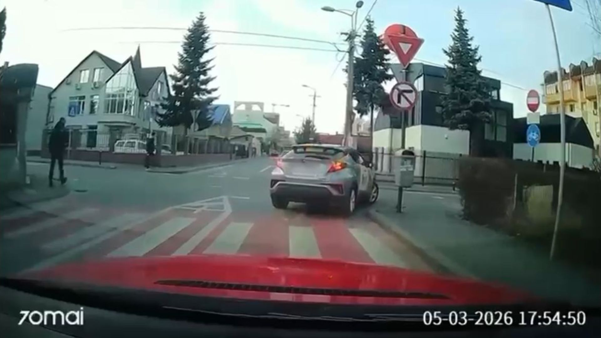 Sofer profesionist dar manevra dovedete altceva Un boltist din Cluj a incercat sa scurteze drumul pe un segment interzis A ajuns tot acolo
