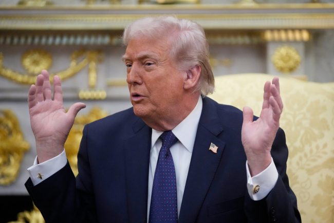 Trump ameninta ca va suspenda comertul cu Spania din cauza bazelor aeriene