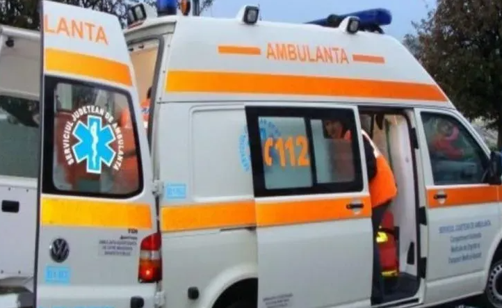 accident grav in cluj un biciclist de 60 de ani a fost transportat la spital in stare critica