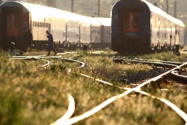 ancheta si dosar penal dupa ce un tren a fost deviat de pe traseu la galati