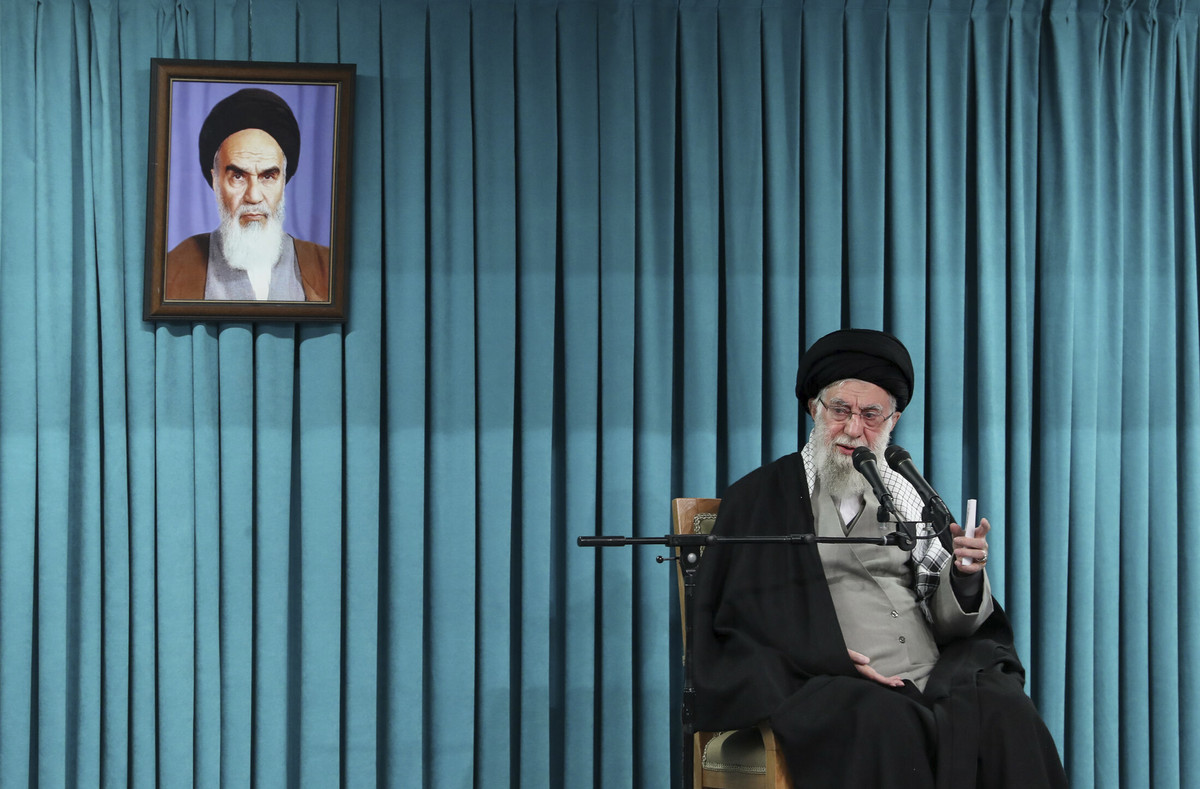 ayatollah khamenei a murit iata ce implicatii are acest lucru pentru conducerea iranului